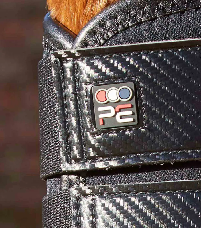 Carbon Ari-Tech Brushing Belegg